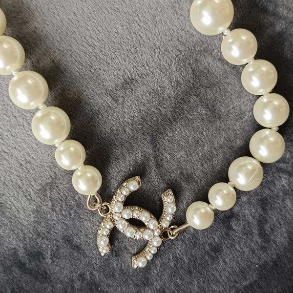 CC Elegant Pearl Necklace