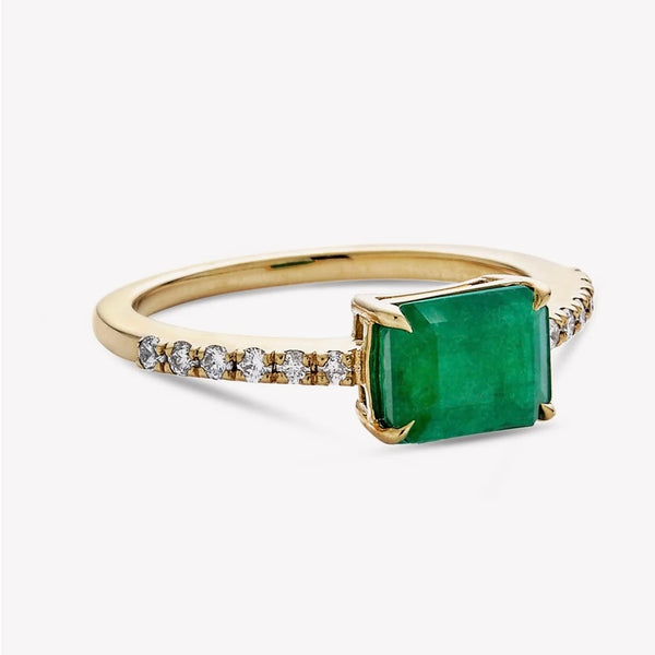 Emerald Luxe Diamond Ring