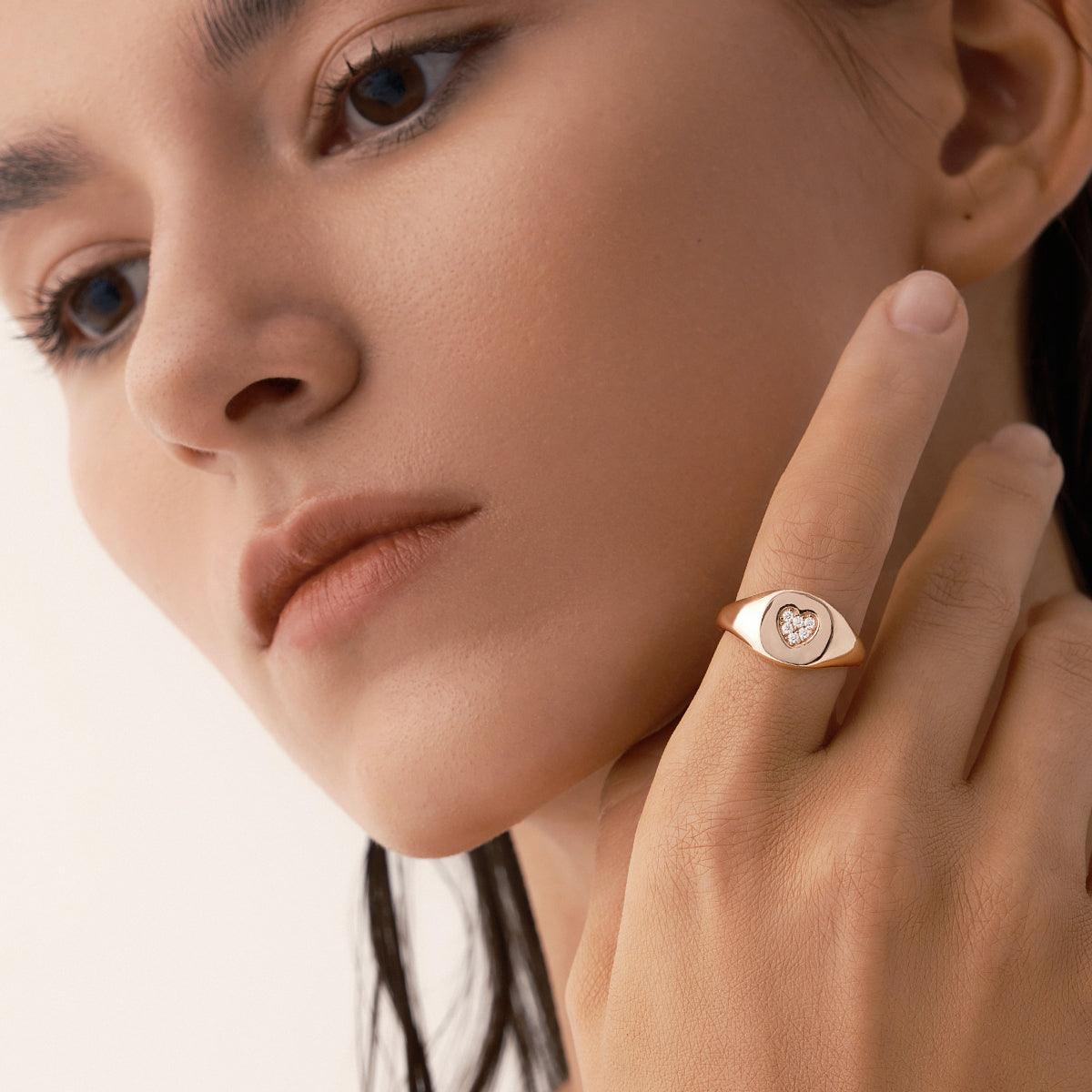 Pavé Love Signet Ring - JOOPITA