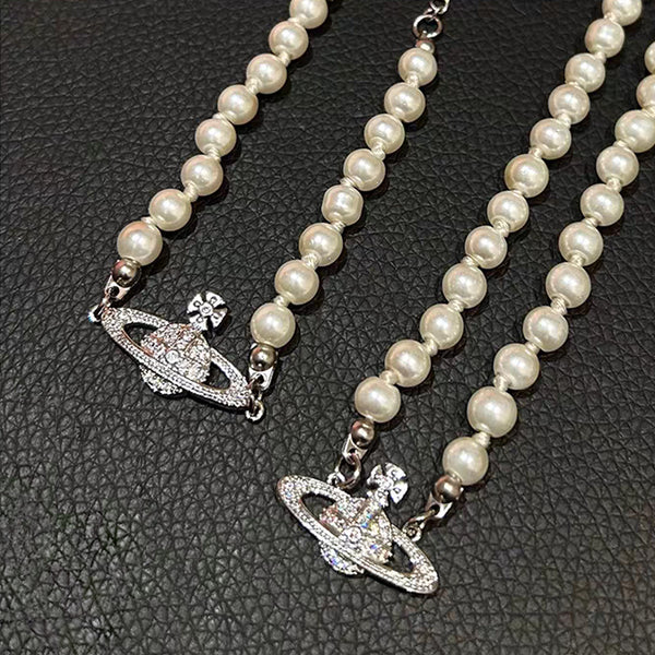 Saturn Pearl Set